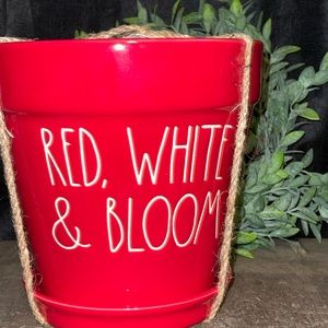 Rae Dunn RED WHITE AND BLOOM large planter 🪴🪴